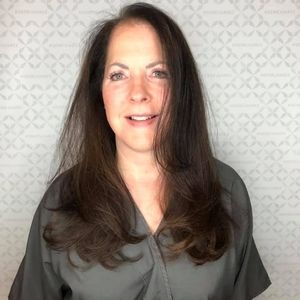 Meet your Posher, Cindy